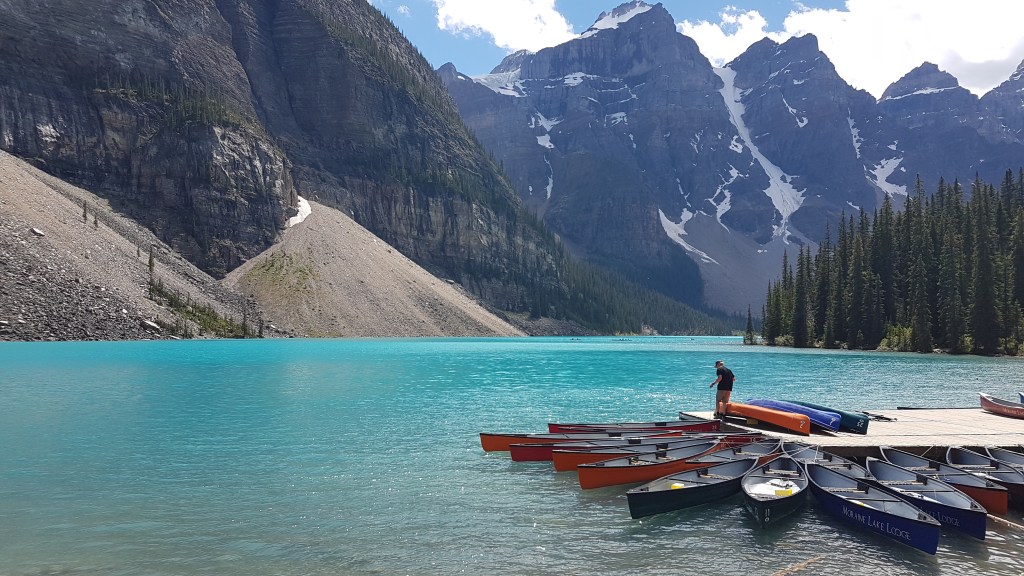 4 Day Travel Guide to Exploring Beautiful Banff, Alberta